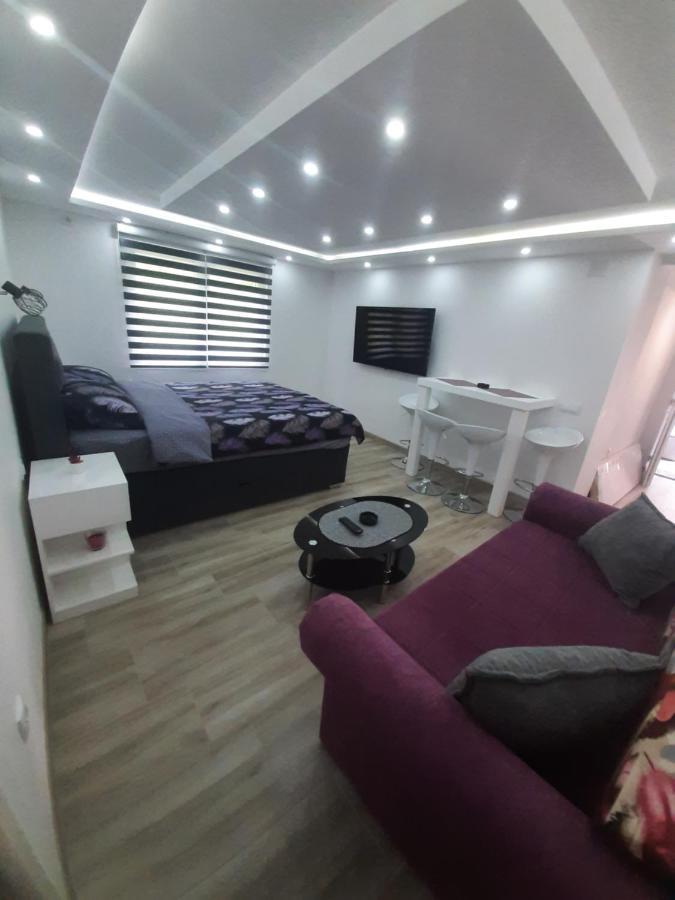 Adrijana 2 Apartmani Vrnjacka Banja Exterior photo