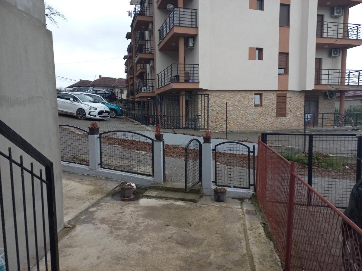 Adrijana 2 Apartmani Vrnjacka Banja Exterior photo